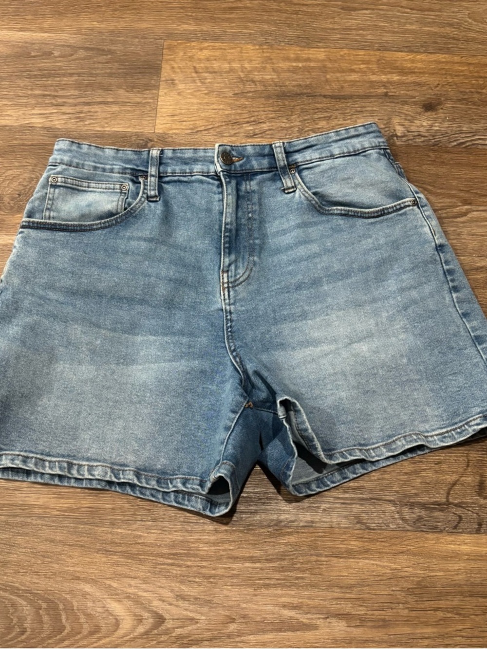 American Tall Heritage Faded Denim Shorts 5” Inseam Casual Men’s 34T Tall